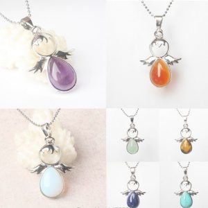 Colgante angelito piedra natural